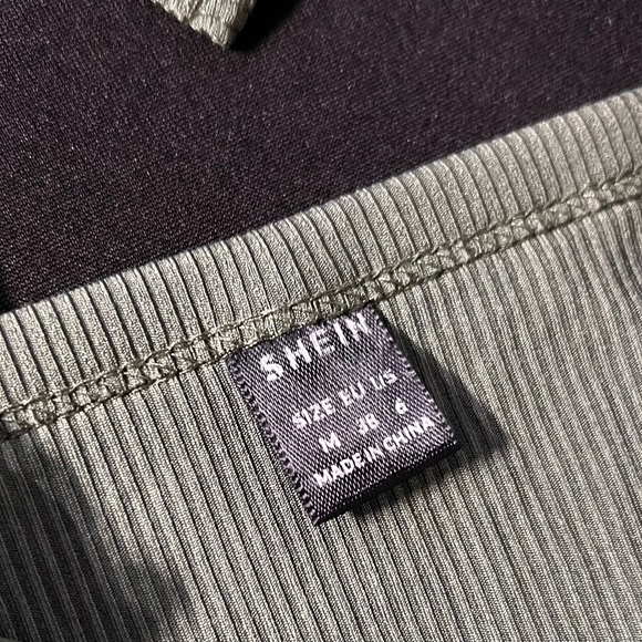 Cut Out Dress - Picture 3 of 3